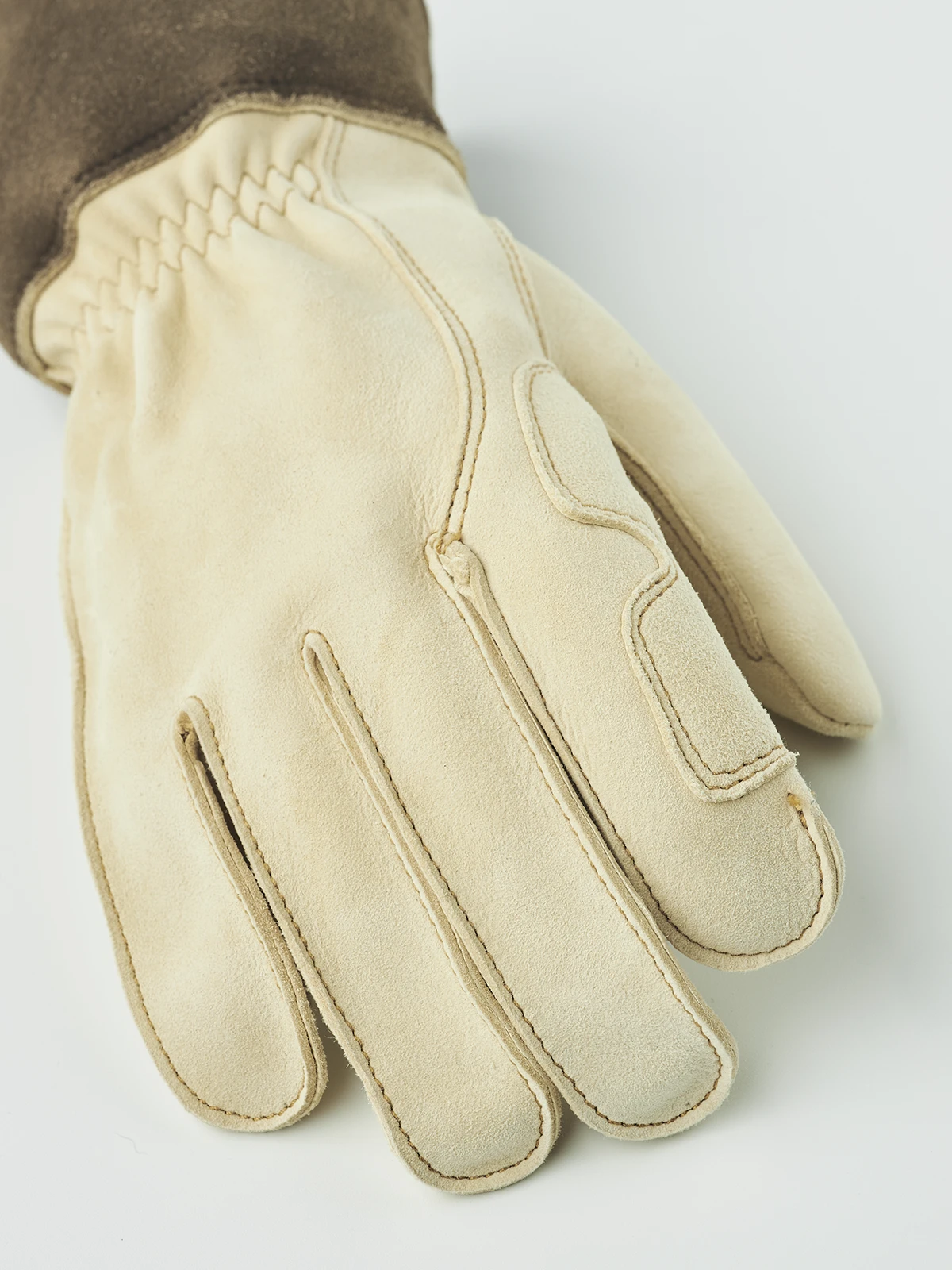 Hestra Chamois Ranch Glove 5-finger 2 Hestra Chamois Ranch Glove 5-finger - Image 2