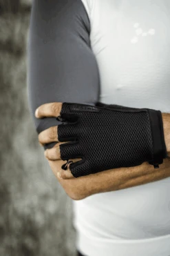 Hestra Bike Short Sr. 5-finger 9 Hestra Bike Short Sr. 5-finger -Hestra Sale Store 308 fbe8728856 39900 100100 1 original