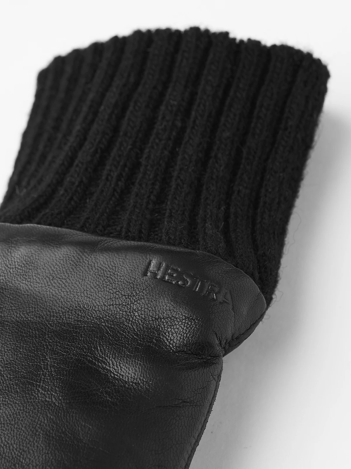 Hestra Tina - Black 2 Hestra Tina - Black - Image 2