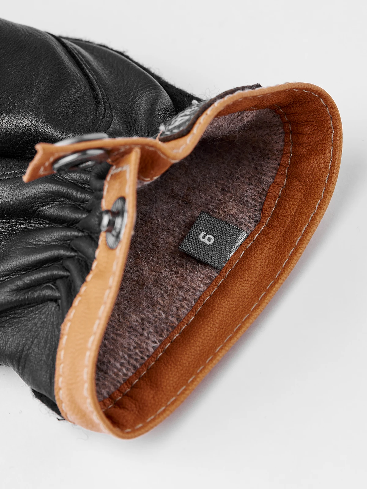 Hestra Deerskin Wool Tricot - Black 4 Hestra Deerskin Wool Tricot - Black - Image 4