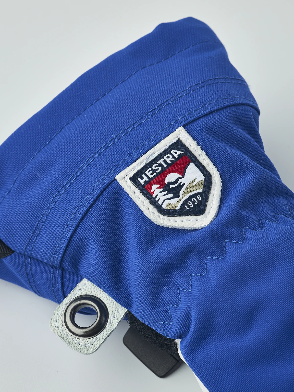 Hestra Army Leather Heli Ski Jr. 3-finger 3 Hestra Army Leather Heli Ski Jr. 3-finger - Image 3