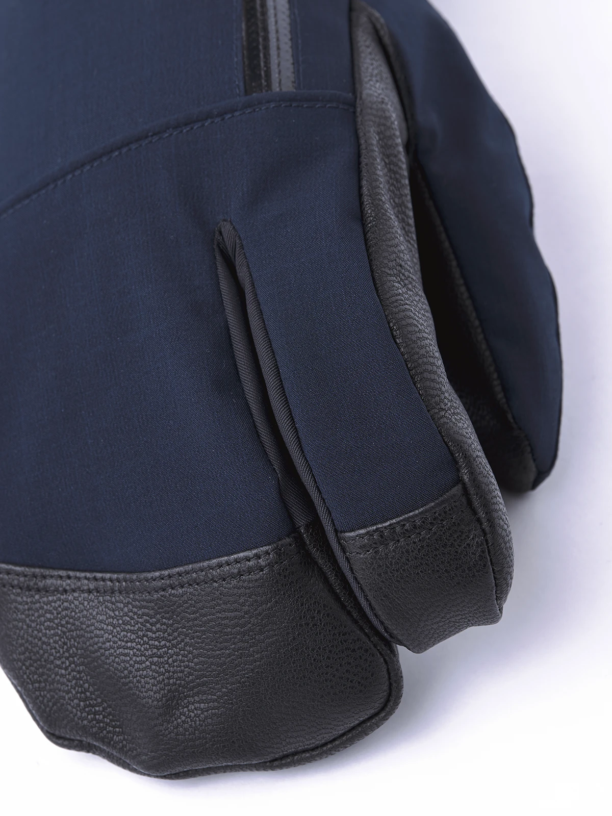 Hestra Czone Pointer 3-finger 3 Hestra Czone Pointer 3-finger - Image 3