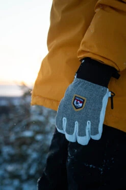 Hestra Army Leather Patrol Jr. 5-finger - Light Grey -Hestra Sale Store 551 8b10715684 army leather patrol jr 1 original