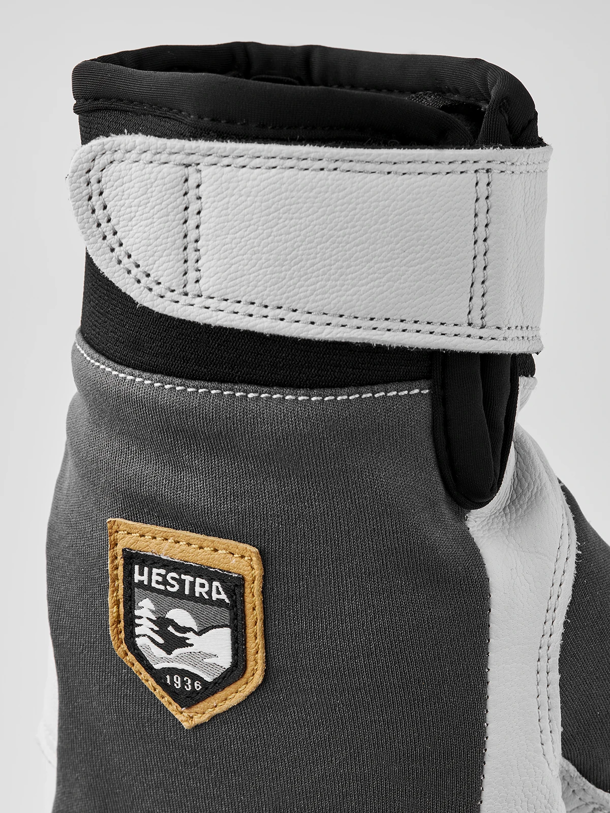 Hestra Ergo Grip Active 5-finger - Grey & Offwhite 6 Hestra Ergo Grip Active 5-finger - Grey & Offwhite - Image 6