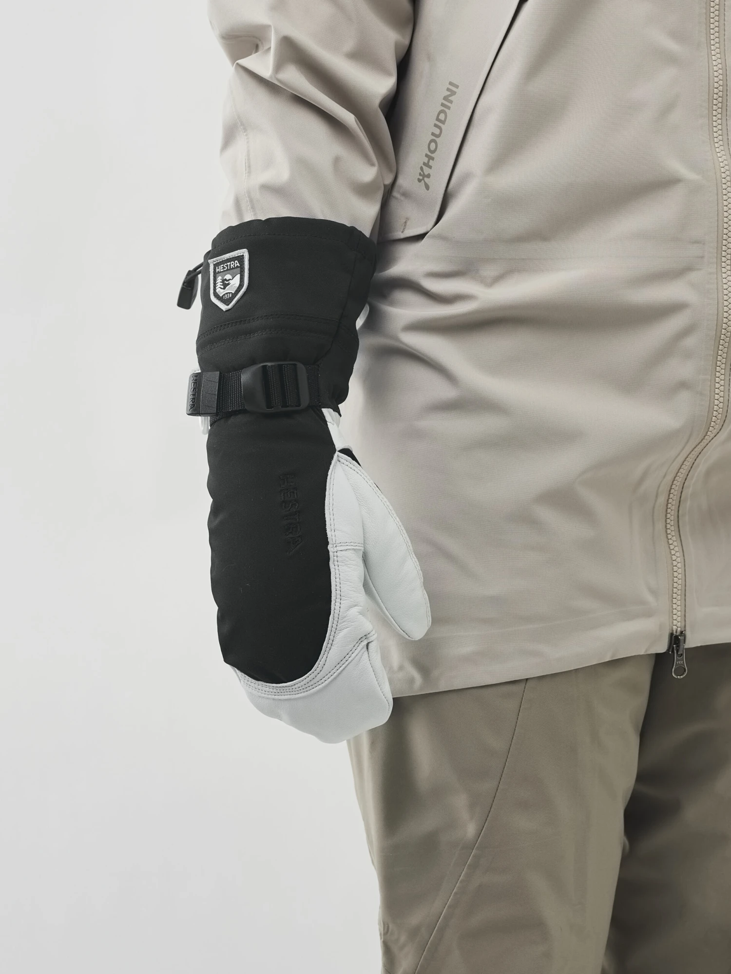 Hestra Army Leather Extreme Mitt 2 Hestra Army Leather Extreme Mitt - Image 2